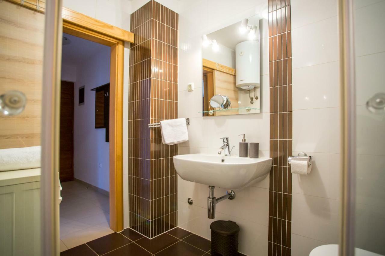 Apartman Irena Pula Exteriör bild